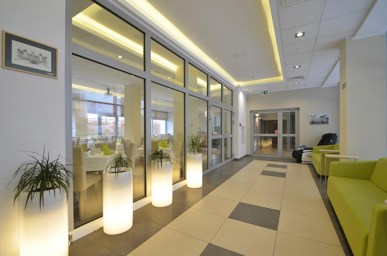Hotel Zorza Kołobrzeg Exterior foto